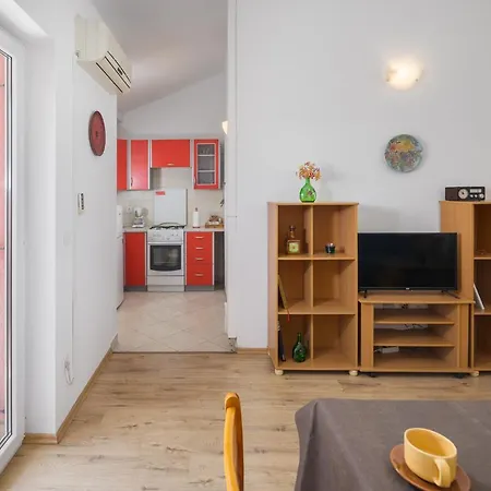 Apartment Sea Star With Stunning Sea View Porec